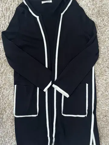 M-premierBLACK 블랙 바이컬러 롱 가디건 새상품급