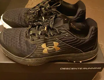 UNDERARMOR 트레이닝 슈즈