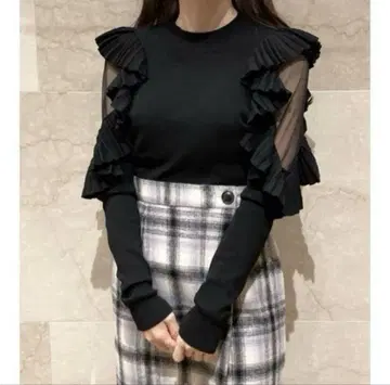 SNIDEL snidel 플리츠 프릴 슬리브 니트 풀오버 블랙