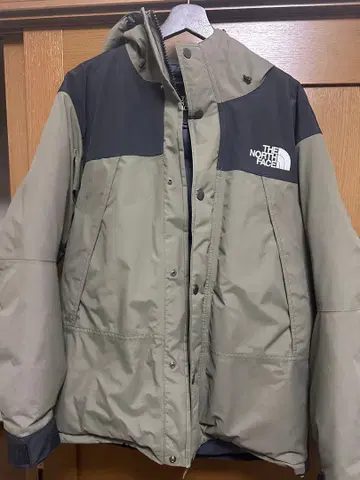 THE NORTH FACE 마운틴 다운 자켓