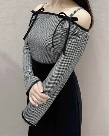 AnMILLE 안미르 더블 리본 오프숄더 TP