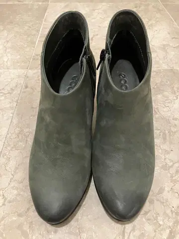 23cm ecco 브라운 스웨이드 사이드 지퍼 숏부츠 다크 그린