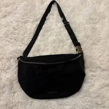 토카 바디백