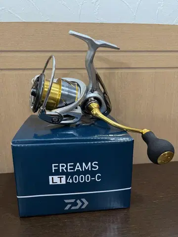 DAIWA FREAMS LT 4000-C 낚시릴