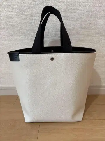 아테센 토트백 BERTHA T-02 ATHECEN