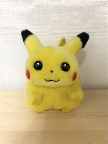 TOMY 포켓몬 초기 피카츄 봉제 인형