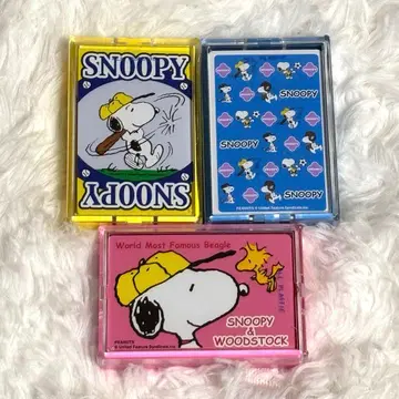 미사용 새상품 SNOOPY 스누피 플라스틱 카드놀이 3세트