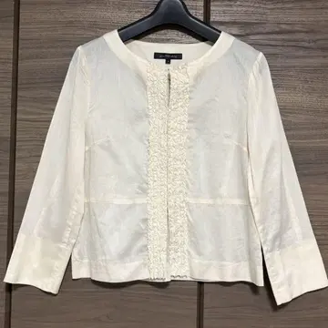 그린 라벨 릴랙싱 프릴 노카라 자켓