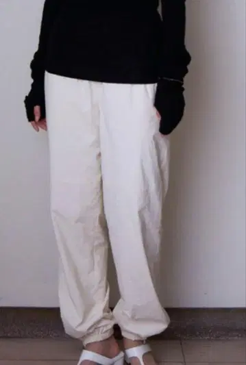 enof 나일론 팬츠