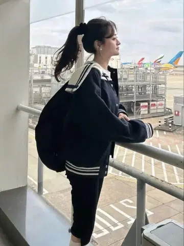정품 bibiy RUBY SAILOR BLOUSON 새상품급