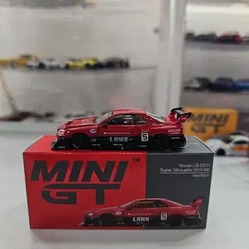 MINI GT Nissan LB ER34