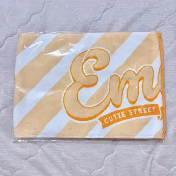 CUTIE STREET 카와모토 에루 타월 ver.1