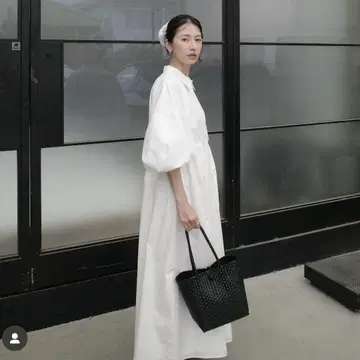 WAIST DESIGN VOLUME ONEPIECE