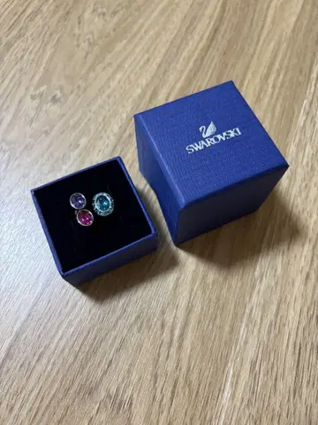 [ 단종 레어 ] 스와로브스키 반지 오픈링 박스 있음 SWAROVSKI