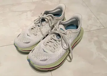 호카/카와나/스니커즈/러닝화/23.5/화이트