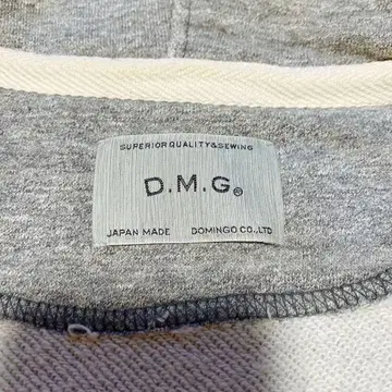 DMG 맨투맨 후드티 그레이