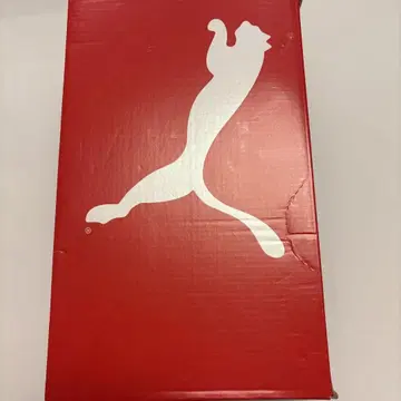 PUMA 스니커즈