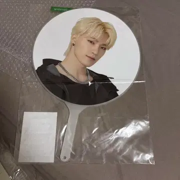 SEVENTEEN 디노 부채 FOLLOW