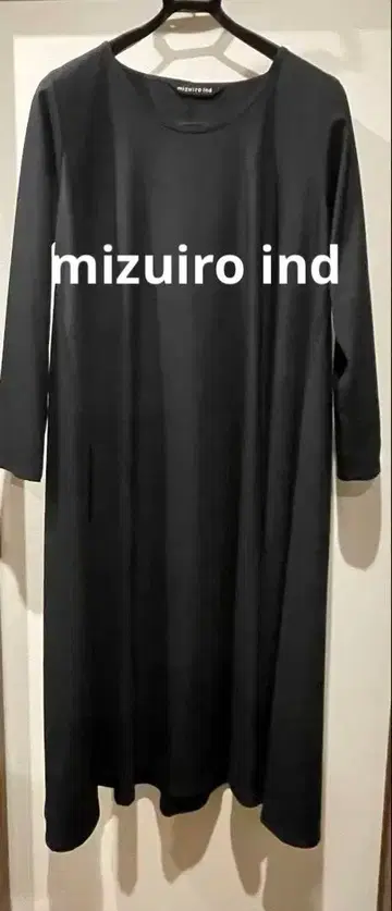 미즈이로 인드 A라인 원피스