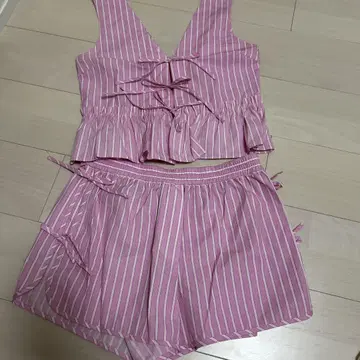 ZARA 핑크 셋업 미사용 새상품