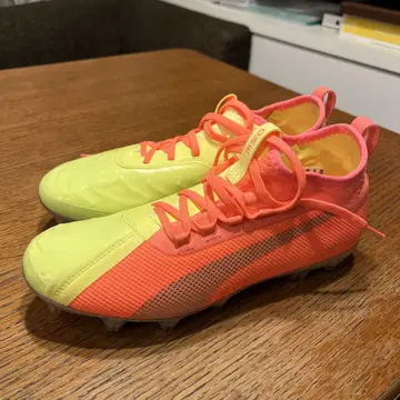 축구 스파이크 PUMA ONE 25cm 미사용 새상품