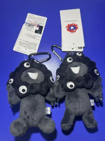 오사카 간사이 만박 블랙 미야쿠미야쿠 앉아 서기 세트 카라비너 봉제 인형