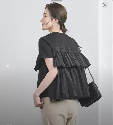 UNITED ARROWS 뷔스티에 디자인 티셔츠 상의
