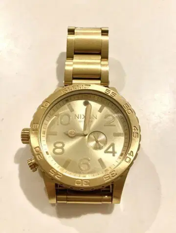 NIXON THE 51-30 골드