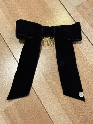 Chapeaud'O 블랙 벨벳 리본 헤어 액세서리