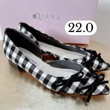이번 시즌 DIANA 다이애나 프티 리본 체크 플랫 펌프스 22.0