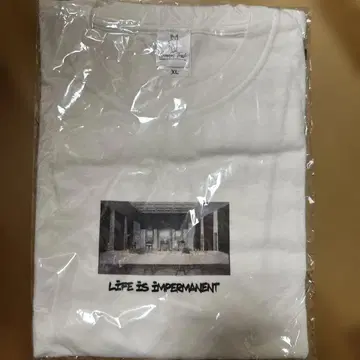 LIFE IS IMPERMANENT 그래픽 T셔츠 XL
