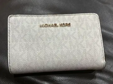 MICHAEL KORS 접이식 지갑 실버