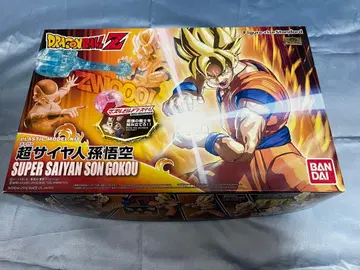 새상품급 드래곤볼Z 초사이어인 손오공 프라모델 BANDAI 피규어라이즈