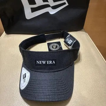 [ 미사용 ] NEW ERA 골프 바이저 마그넷 마커 부착 랩핑 가능