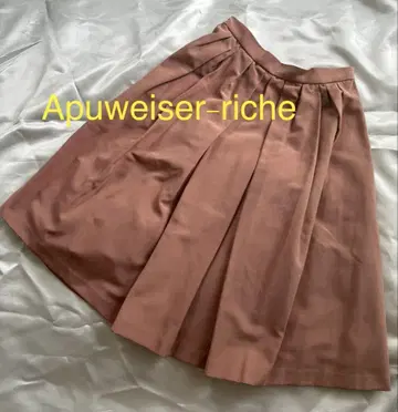 새상품 미사용 Apuweiser-riche 핑크 플레어 스커트 무릎 기장