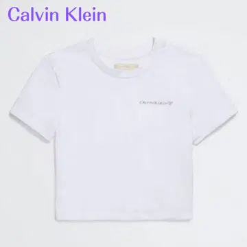 Calvin Klein x JENNIE 콜라보 크롭 T셔츠