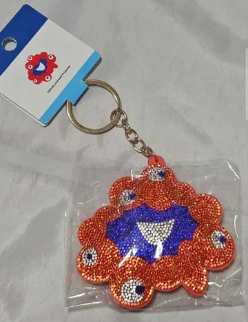 [새상품] 미야쿠미야쿠 큐빅 마스코트 키링