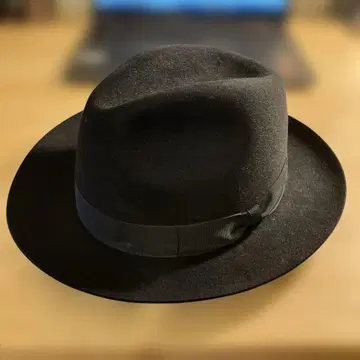 TESI 테시 중절 펠트 햇