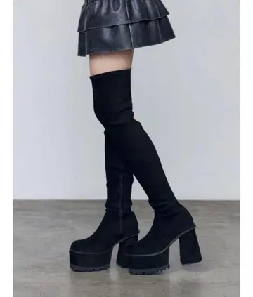 EMODA 스퀘어 핏 롱 부츠 박스 포함