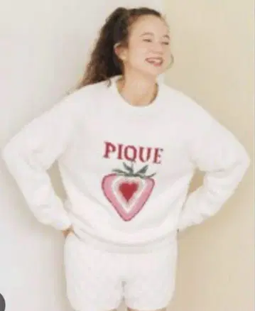 PIQUE 딸기 디자인 룸웨어 젤라피케 젤라또피케