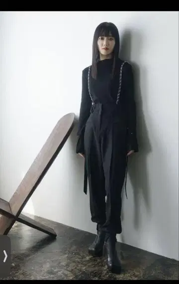 ANDREA&Co. CHAIN SUSPENDER JOGGER PANTS
