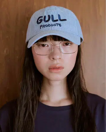 common gull products. 언덕 위의 히키코모리 캡