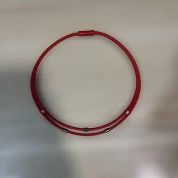 코란토테 목걸이