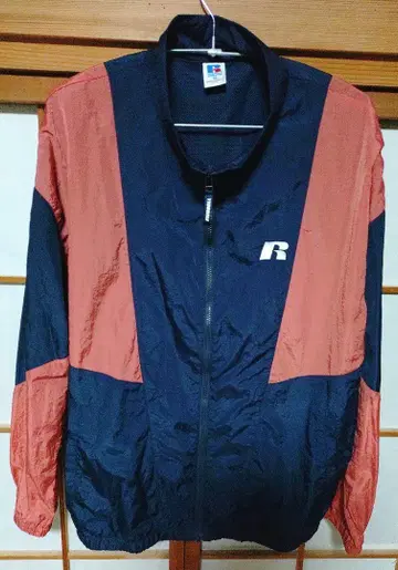 러셀 애슬레틱 나일론 자켓