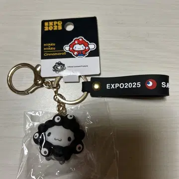 엑스포 2025 간사이 만박 블랙 미야쿠미야쿠 코스프레 키링 시나몬