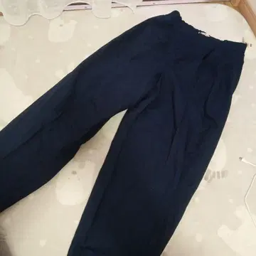 UNIQLO 콩트와르 데코토니에