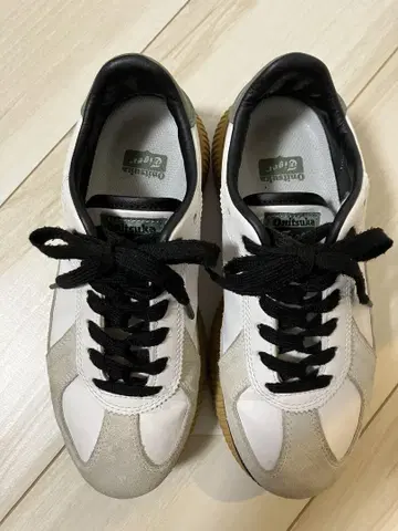 오니츠카타이거 데티 23.5