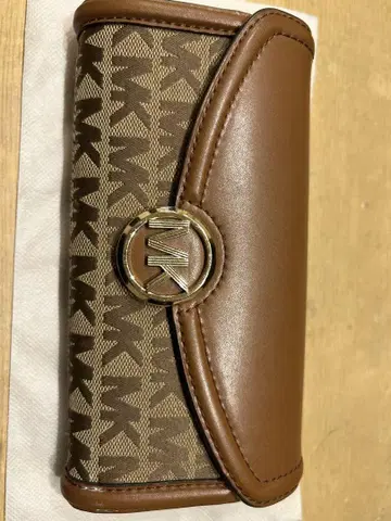 Michael Kors 로고 장지갑 브라운