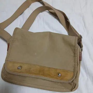 [ archive ] 80s Military Shoulder 빈티지