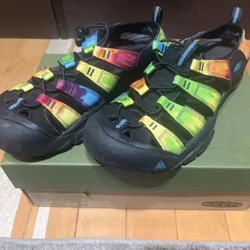 KEEN NEWPORT H2 킨 뉴포트 샌들